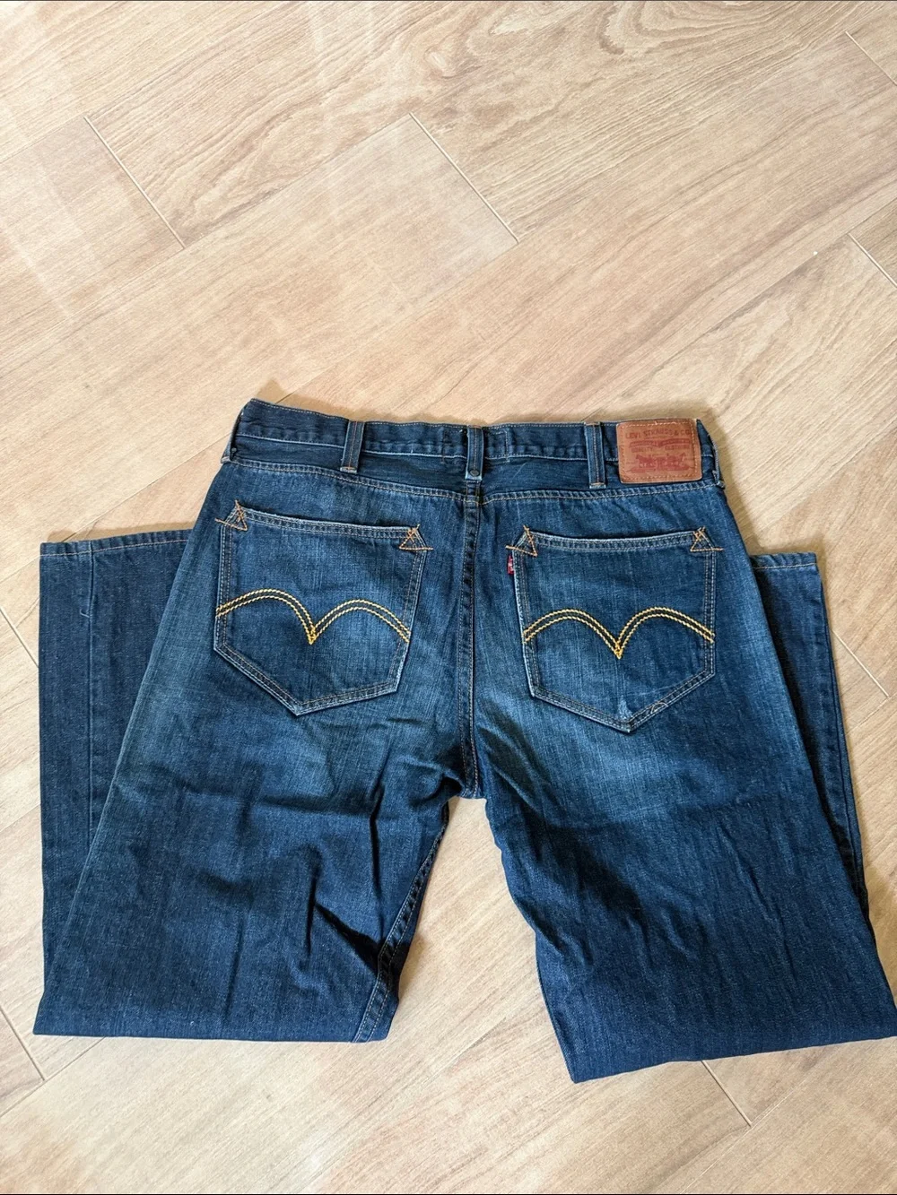 Levi's Men's Dark Blue Straight Jeans